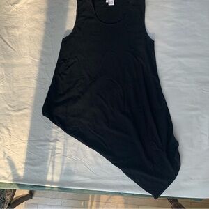 Per Se Elegant Asymmetrical Black Sleeveless Tunic